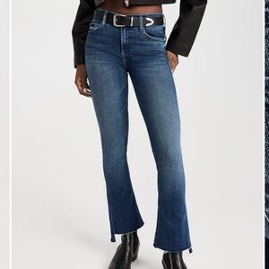 NWOT: MOTHER Runaway Step Frey jeans